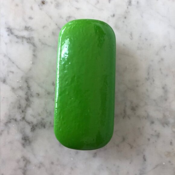 KATE SPADE Wink Wink Green Hard Glass Clamshell Case - Picture 6 of 10